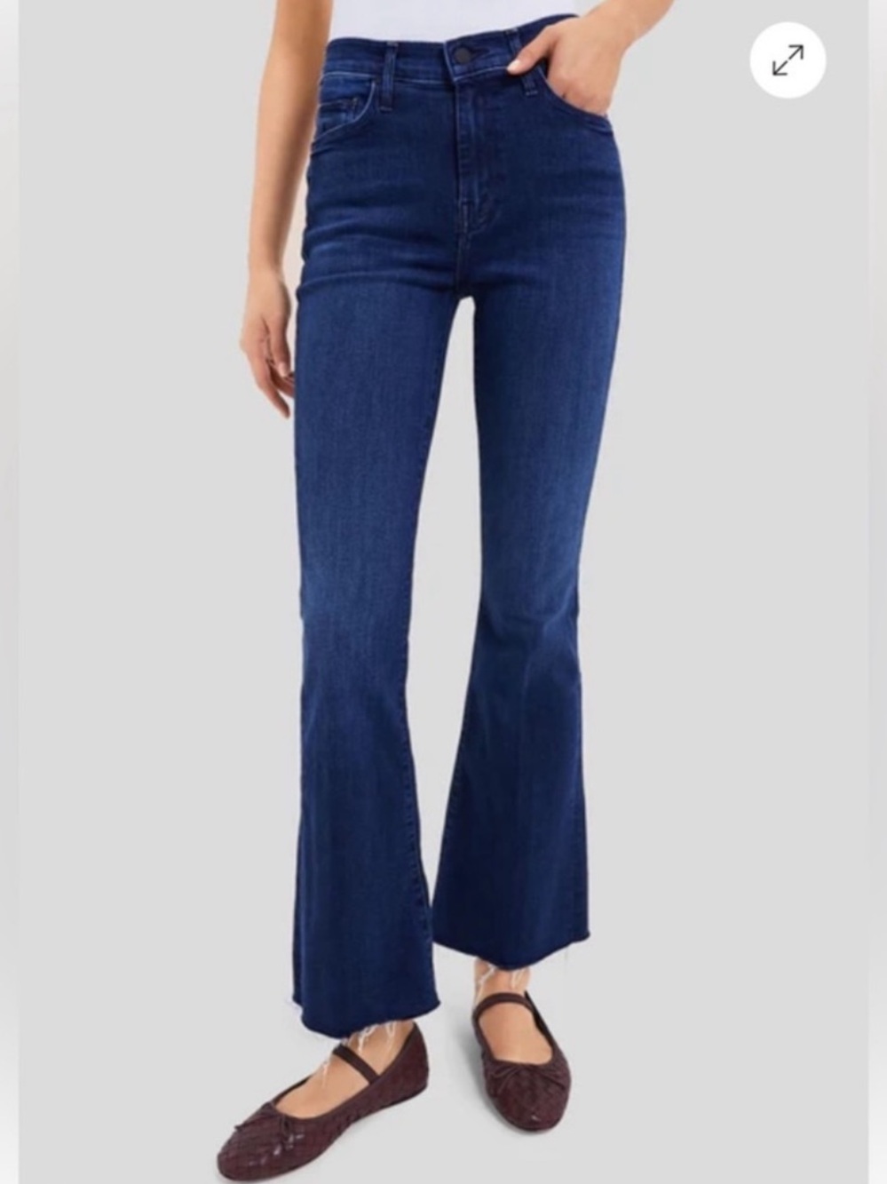 Mother The Weekender Fray Womens Size 26 Flare Jeans Dark Wash Mint Condition